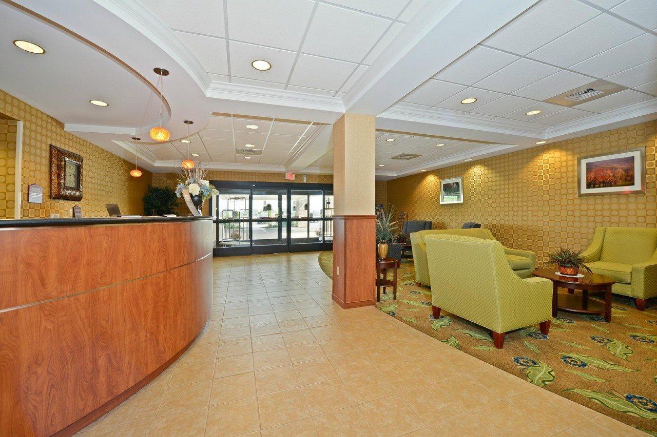 Comfort Suites Lancaster Amish Country Smoketown  Εξωτερικό φωτογραφία