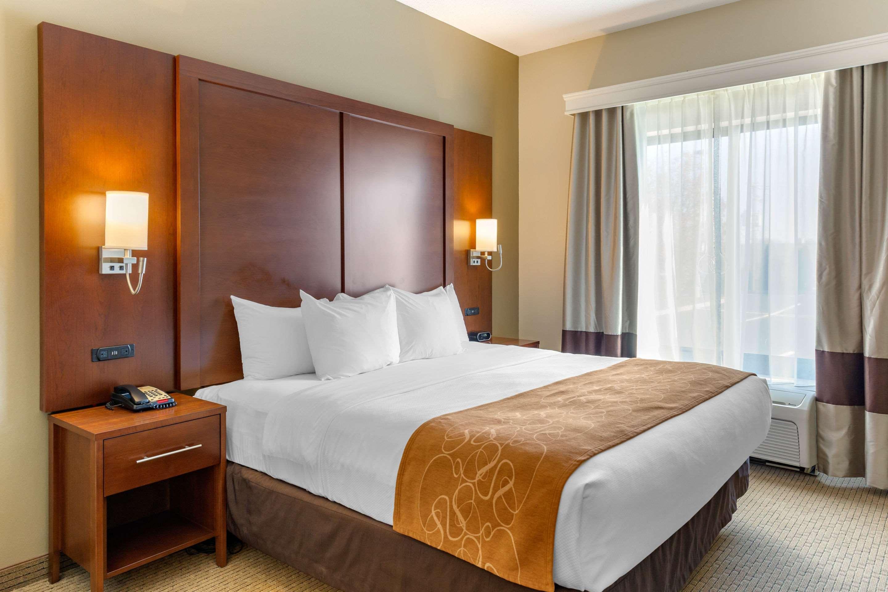 Comfort Suites Lancaster Amish Country Smoketown  Εξωτερικό φωτογραφία
