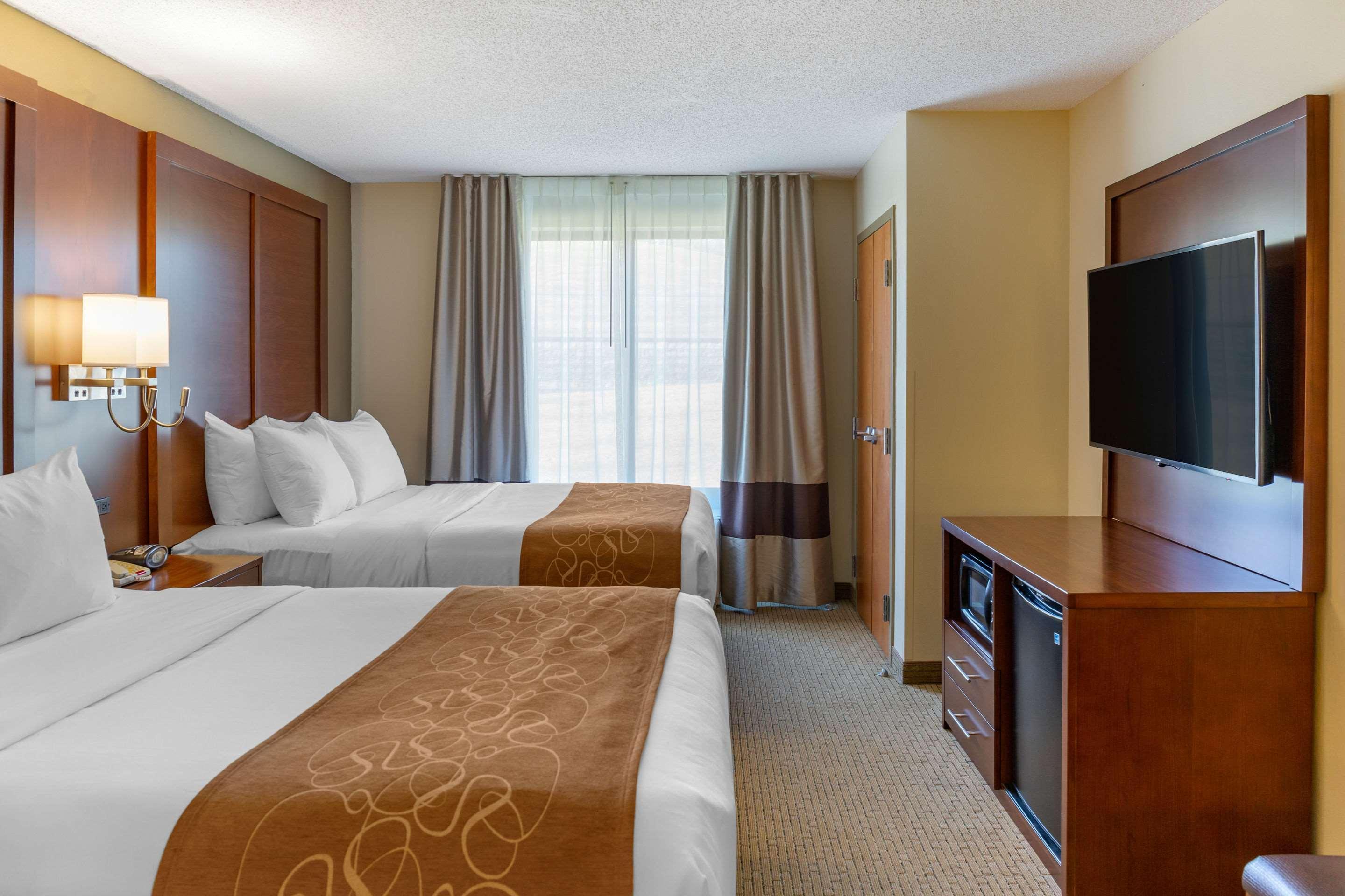 Comfort Suites Lancaster Amish Country Smoketown  Εξωτερικό φωτογραφία