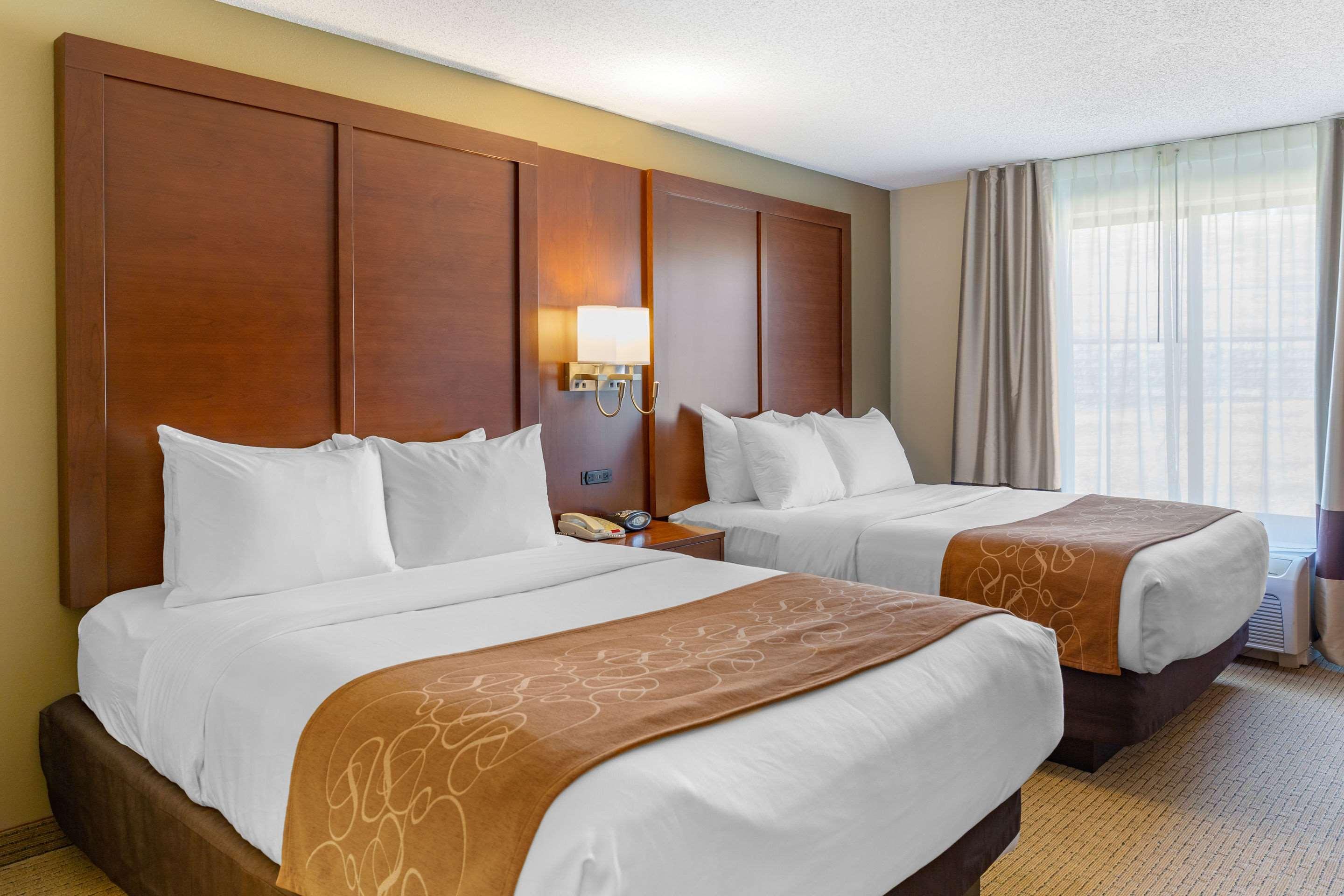 Comfort Suites Lancaster Amish Country Smoketown  Εξωτερικό φωτογραφία