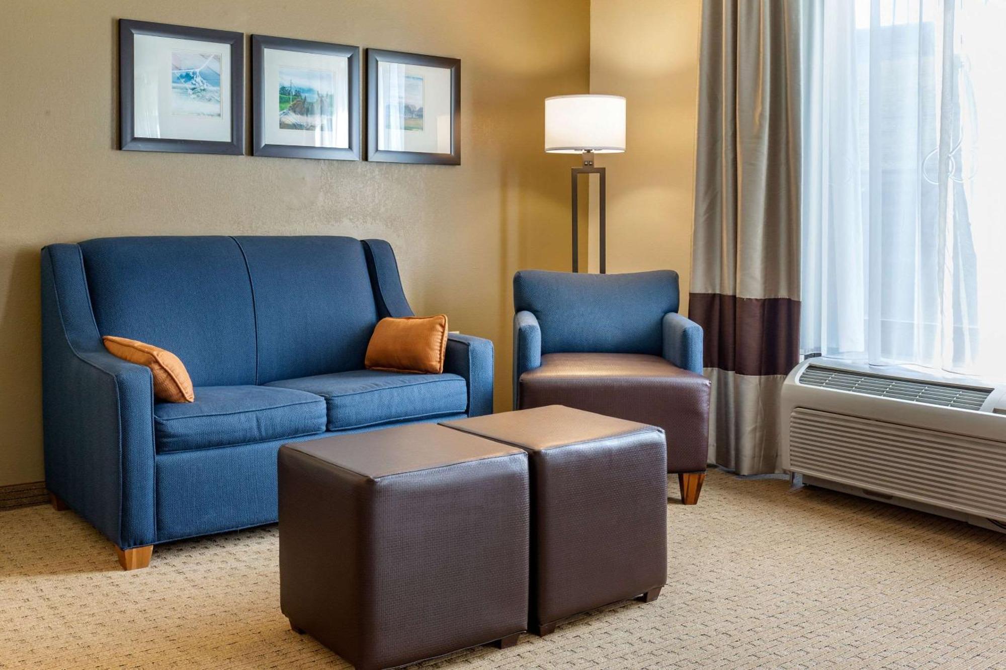 Comfort Suites Lancaster Amish Country Smoketown  Εξωτερικό φωτογραφία