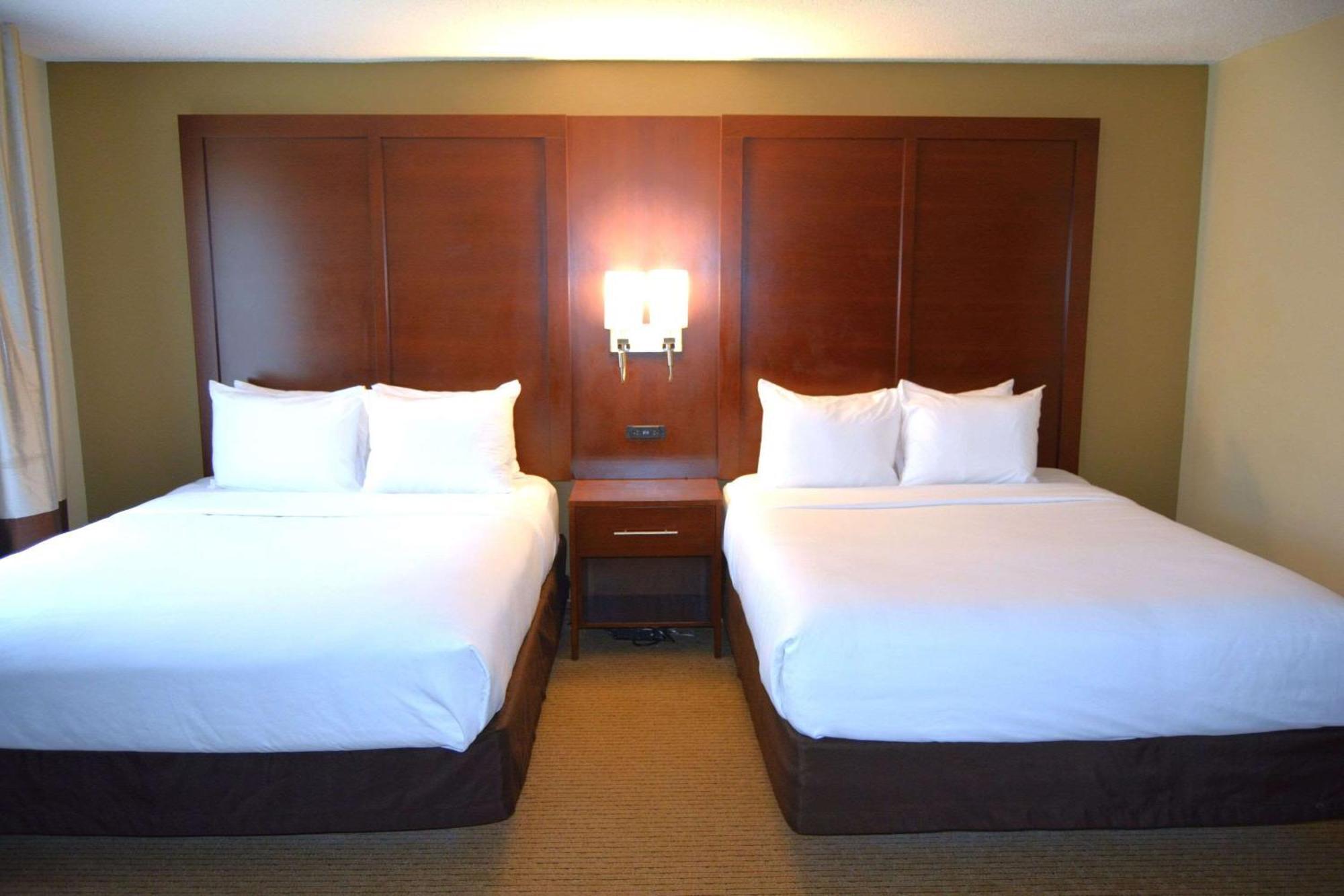 Comfort Suites Lancaster Amish Country Smoketown  Εξωτερικό φωτογραφία