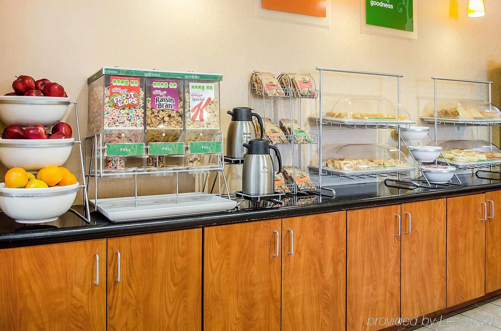 Comfort Suites Lancaster Amish Country Smoketown  Εξωτερικό φωτογραφία